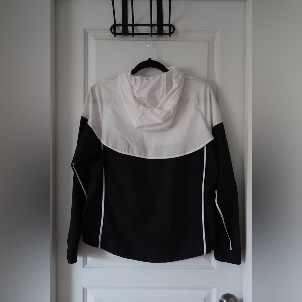Nike windbreaker - Picture 2 of 3
